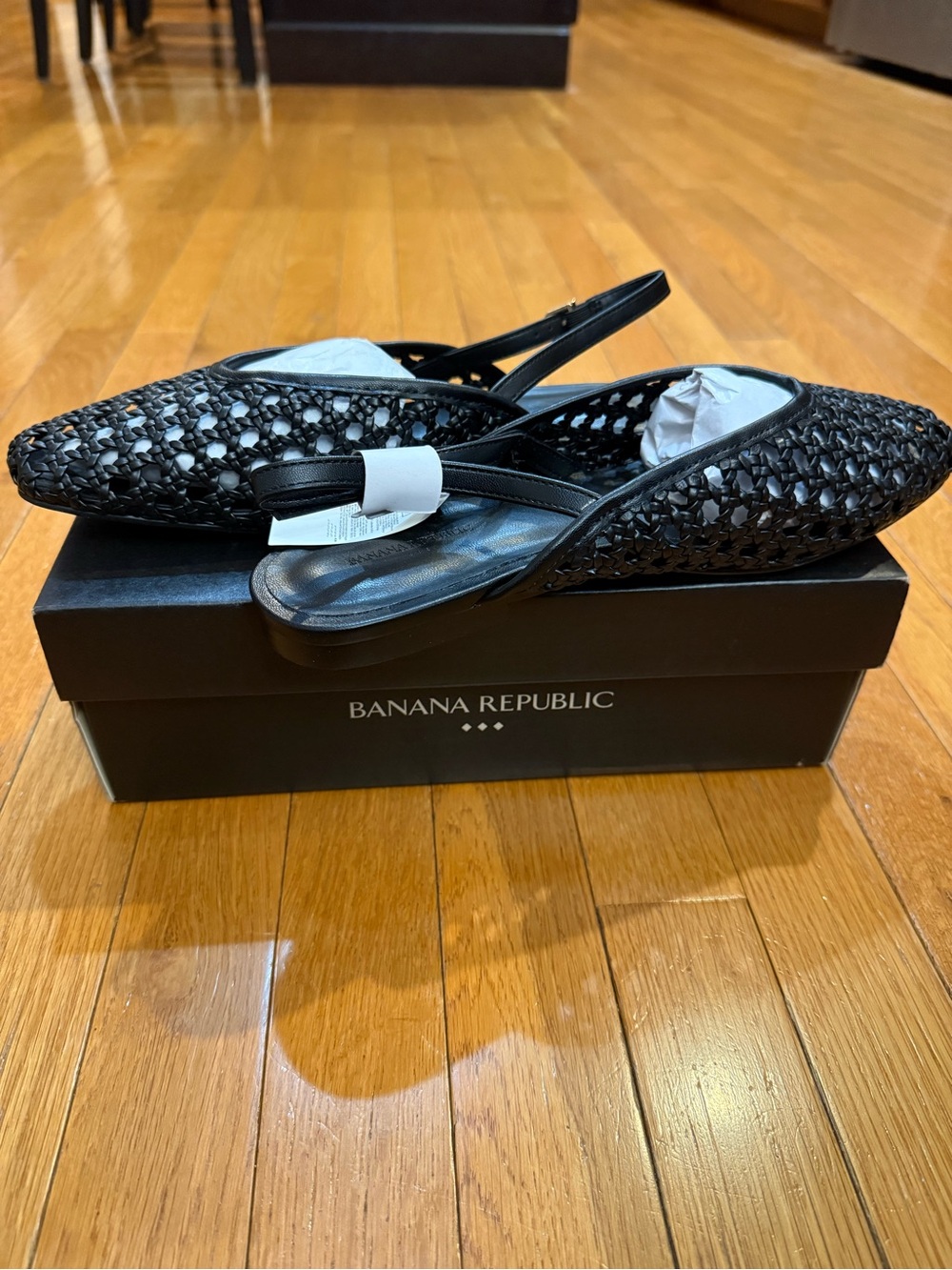 Banana Republic Black Woven Slingback Flats